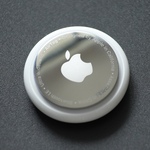 Apple AirTag on Desk