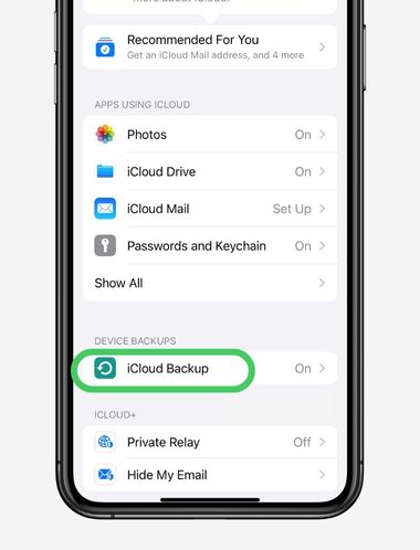 Instructions to check iPhone backup open iCloud Backup screen